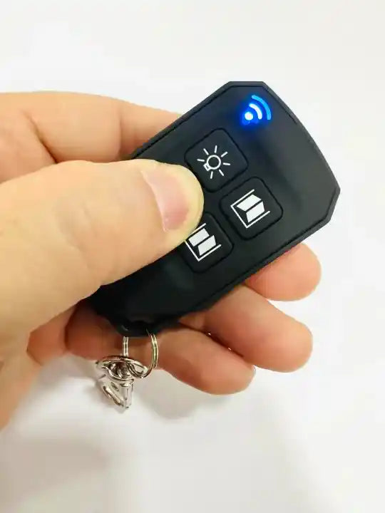 Clonéa™ — Télécommande universelle 4-canaux